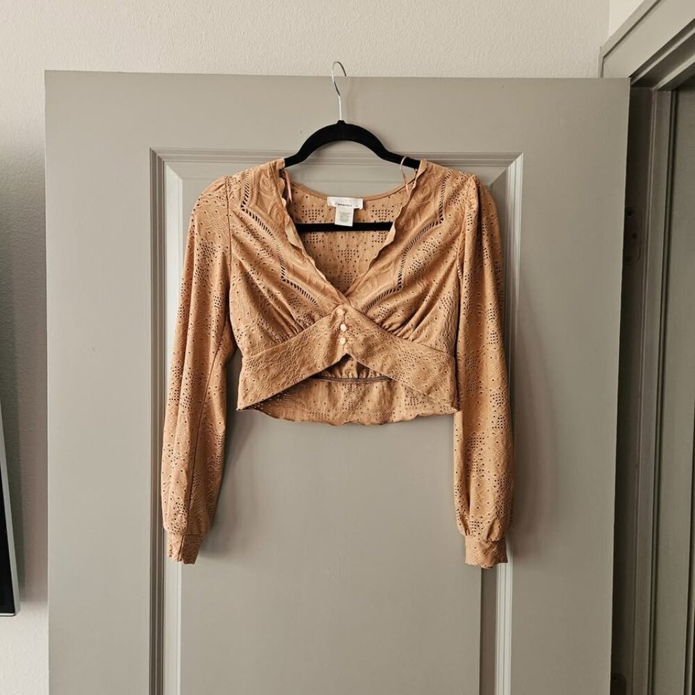 Urban Romantics Patterned Bell Sleeve Peplum Blou… - image 1